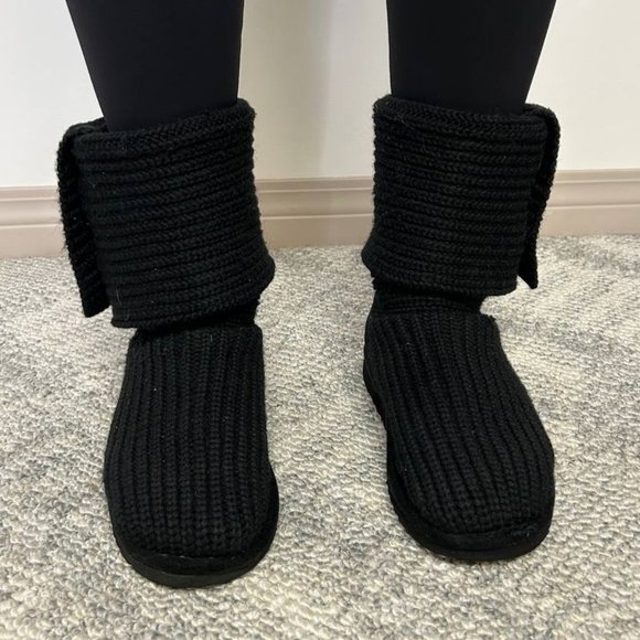 UGG Womens Crochet/Knit Boots Sz. 8 *USED - Picture 4 of 6